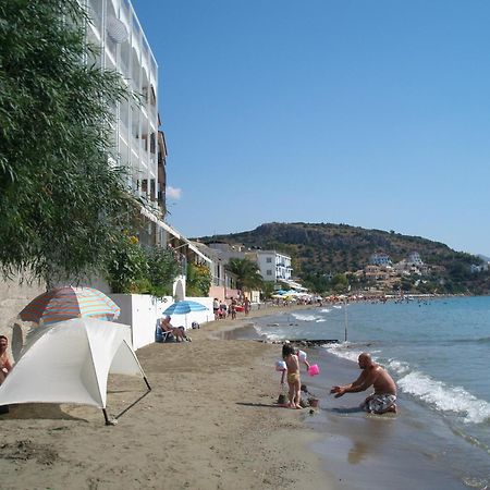 Hotel Tolo Luaran gambar