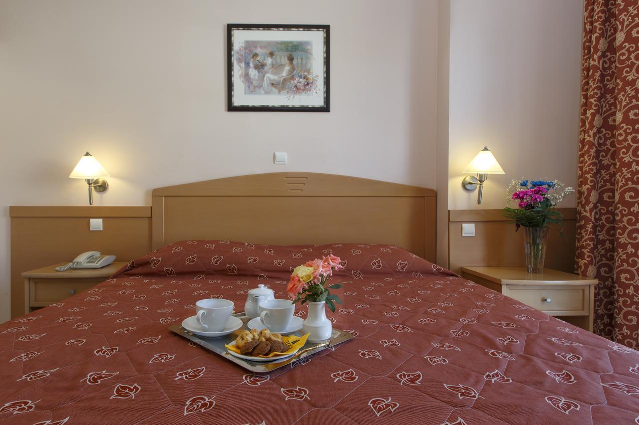 Hotel Tolo Luaran gambar