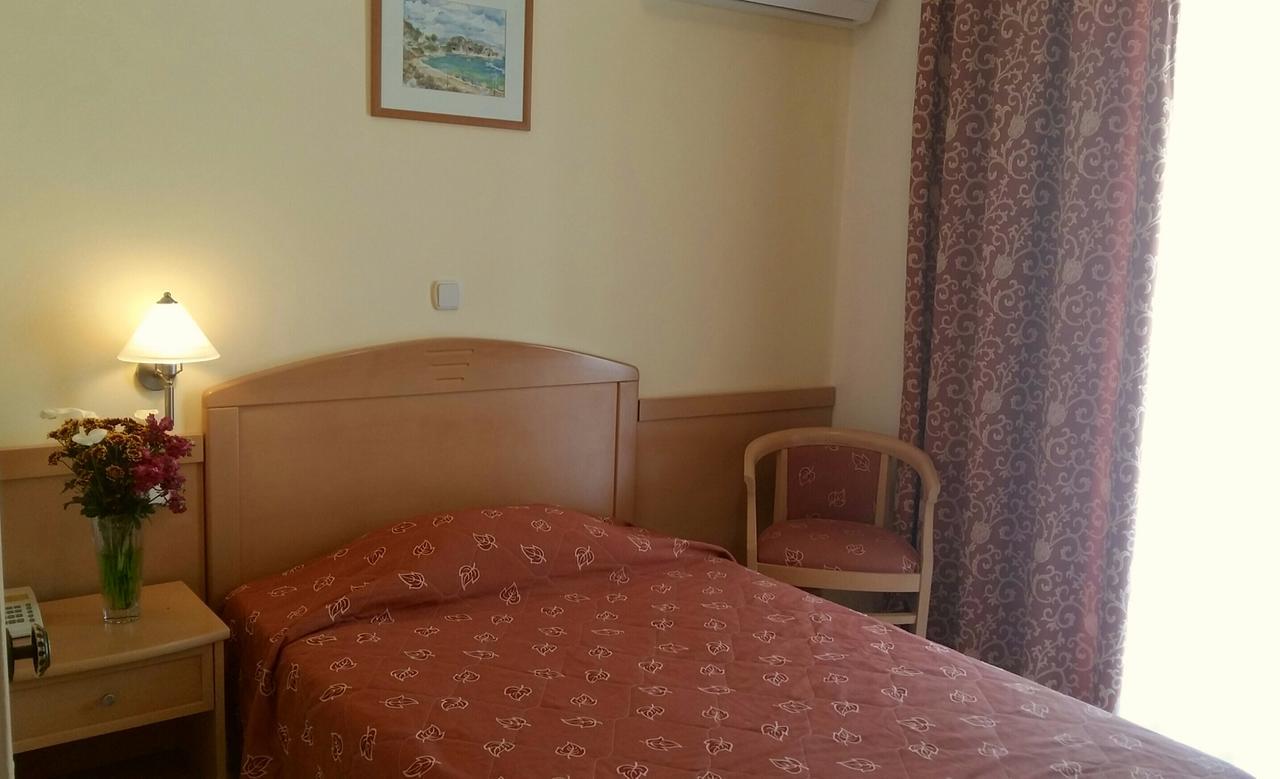 Hotel Tolo Luaran gambar