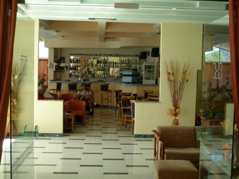 Hotel Tolo Luaran gambar