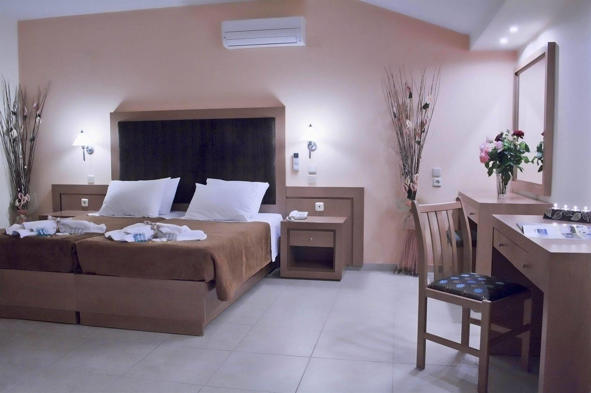 Hotel Tolo Luaran gambar