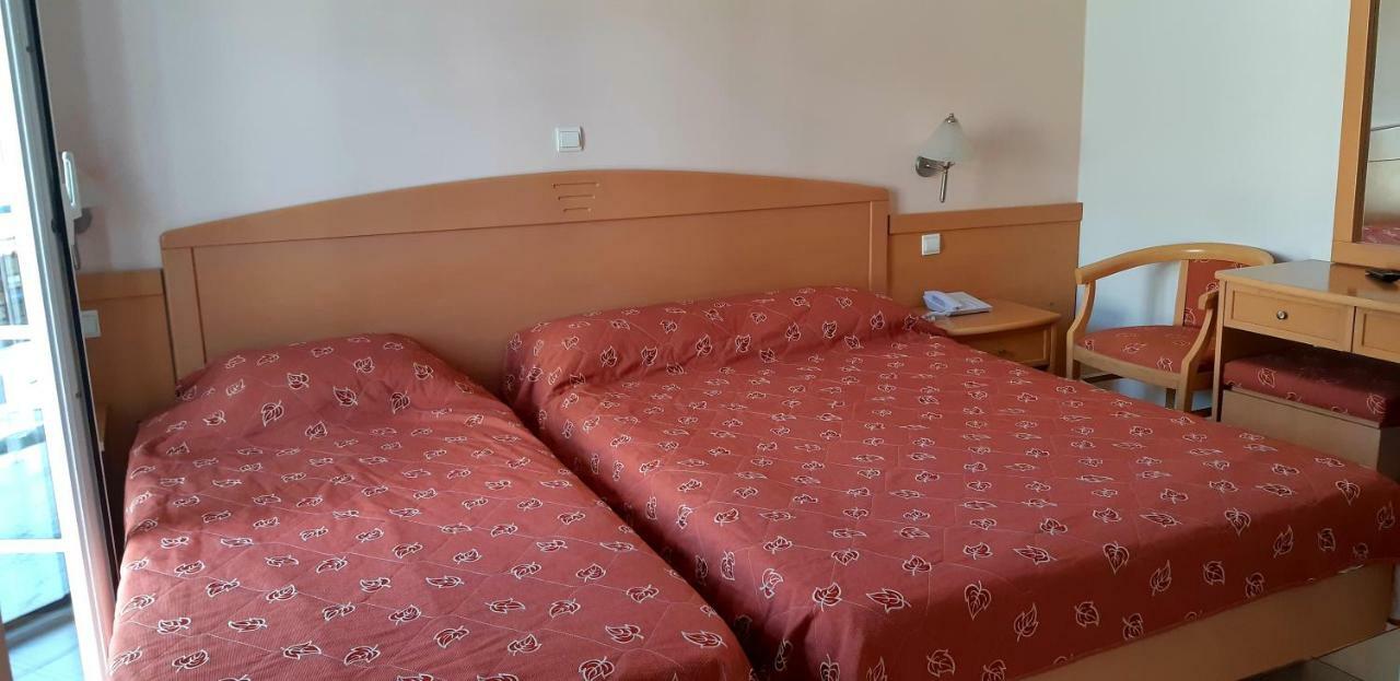 Hotel Tolo Luaran gambar